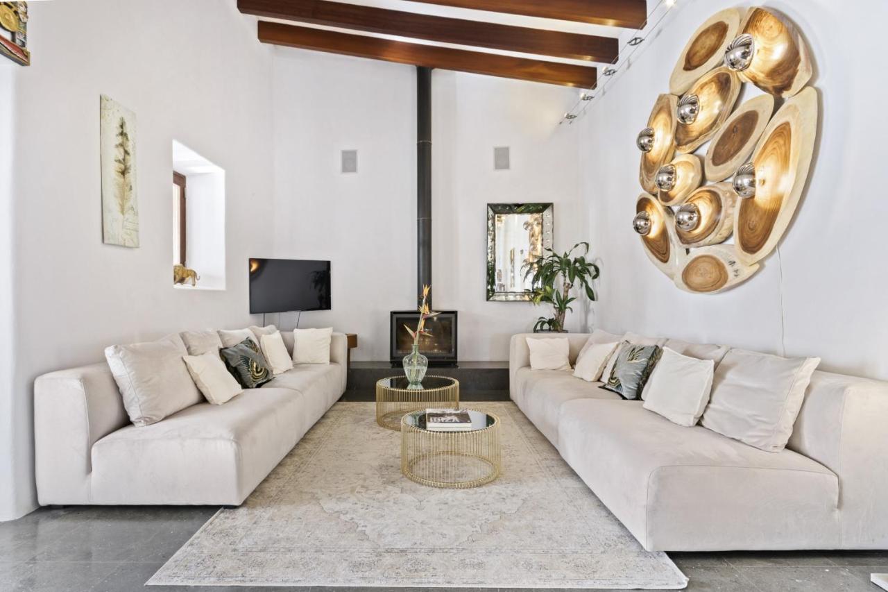 Ravishing Ibiza Cel Blau 9 Bedrooms Private Pool Beautiful Country Views Santa Eulalia Villa *